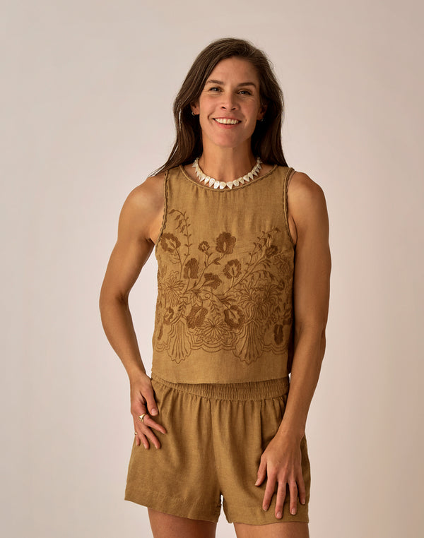 Lou Linen Tank: Golden Chambray