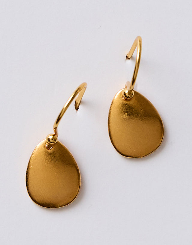 Catania Earrings: Gold/Short French