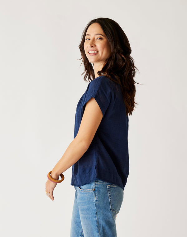 James Textured Top: Navy